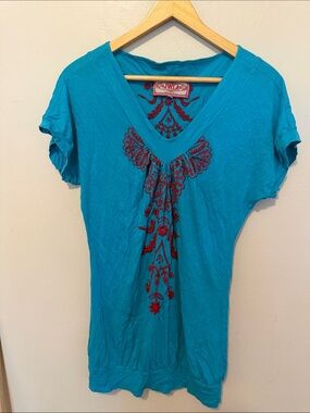 Turquoise V-Neck Short Sleeve Top with Red Embroidery